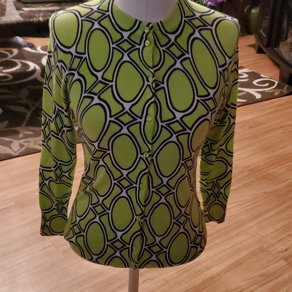 Crown & Ivy Women's Sweater, Size Small (S)